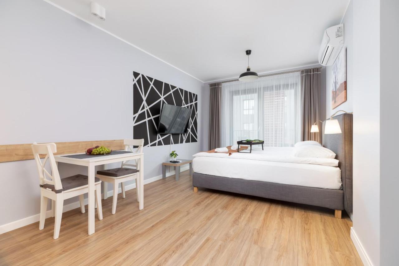 Apartments Cracow Wawrzynca By Noclegi Renters Krasków Exterior foto