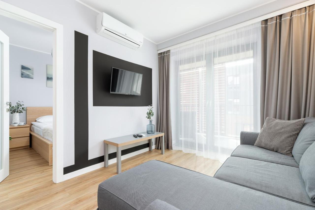 Apartments Cracow Wawrzynca By Noclegi Renters Krasków Exterior foto